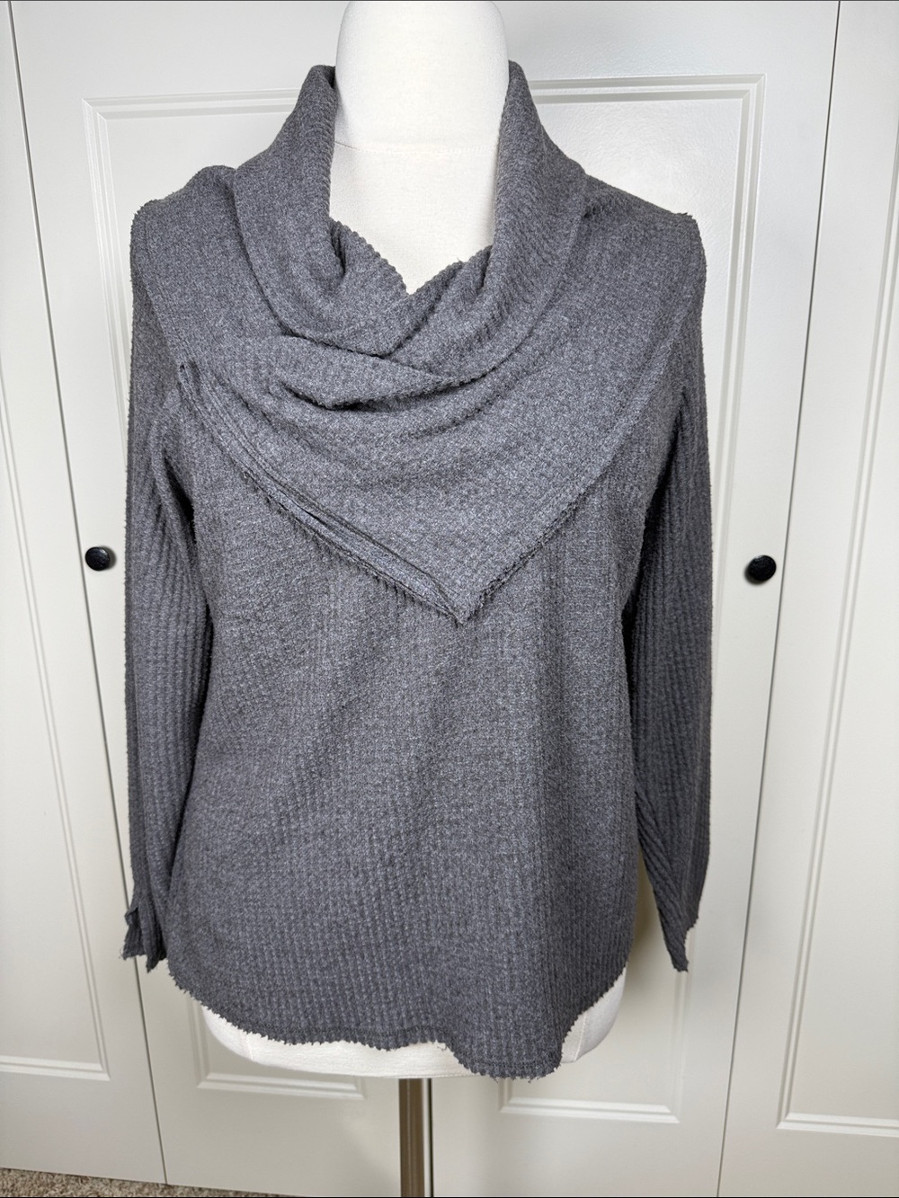Democracy Gray Draped Cowl Neck Sweater XL